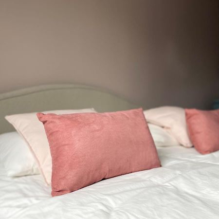 Domaine De Bonneuil Bed and Breakfast Buitenkant foto