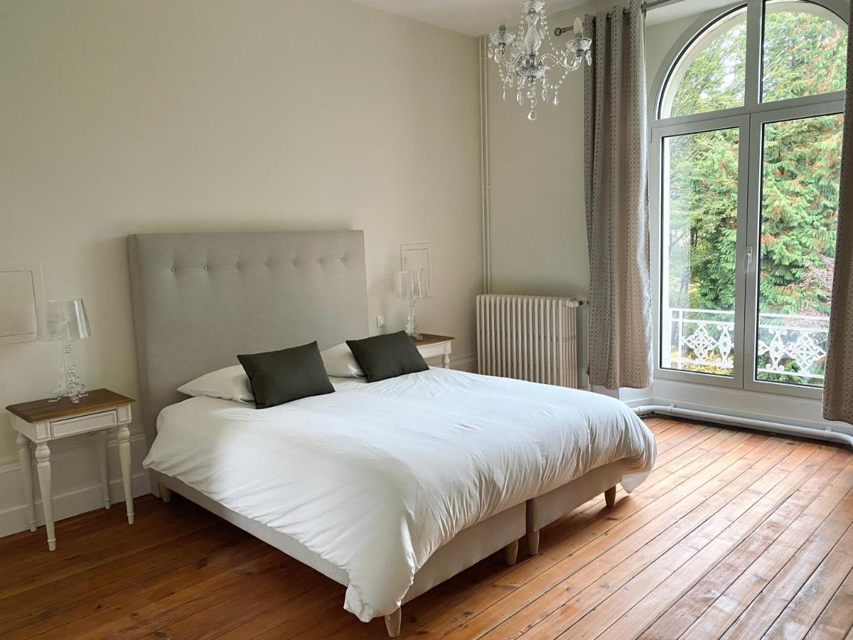 Domaine De Bonneuil Bed and Breakfast Buitenkant foto